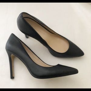 BR Ninah Black Pump Memory Foam Insole Size 7